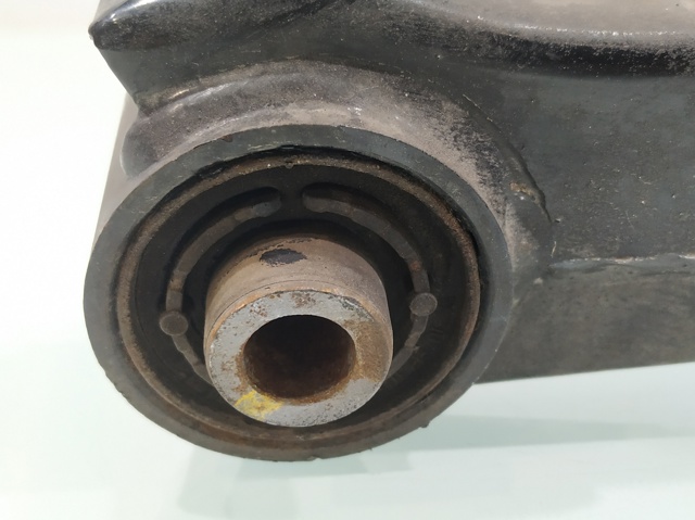 552102Y000 Hyundai/Kia