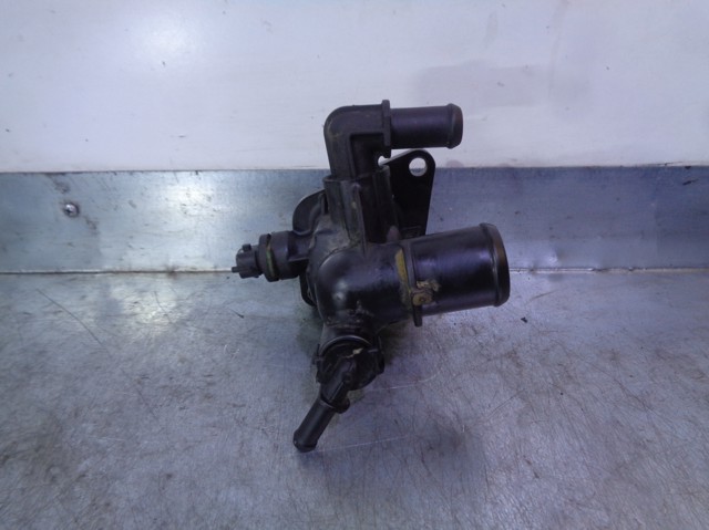 Caixa do termostato 55233327 OPEL