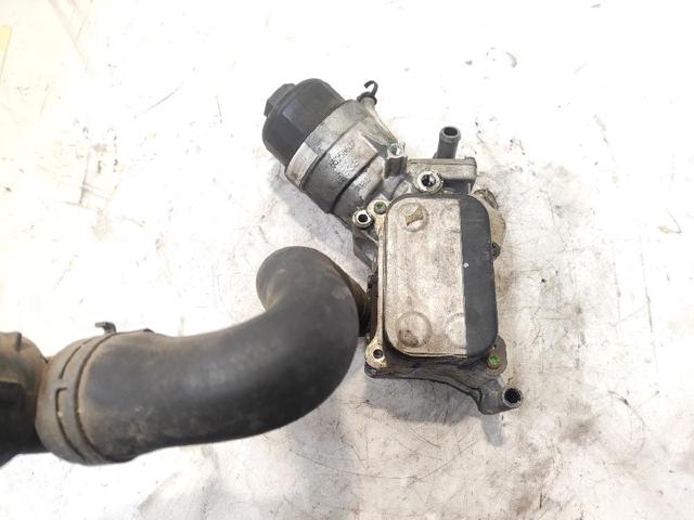 Radiador de óleo (frigorífico), debaixo de filtro 55258602 GM