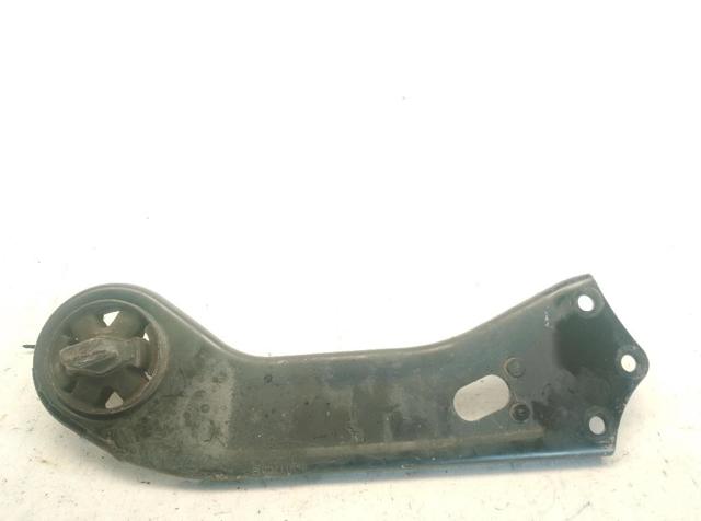 Braço oscilante (tração) longitudinal inferior esquerdo de suspensão traseira 55270D3050 HYUNDAI