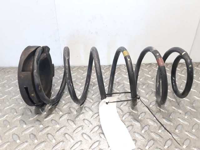 Mola traseira 553301W000 HYUNDAI