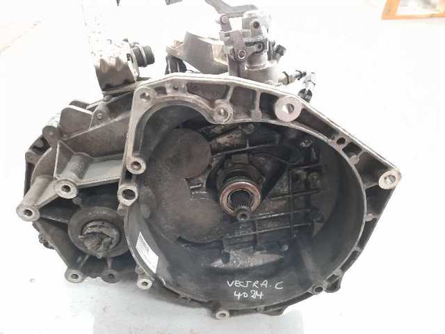 Caixa de Mudança montada (caixa mecânica de velocidades) 55350375 OPEL