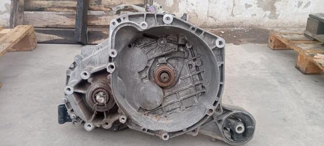 Caixa de Mudança montada (caixa mecânica de velocidades) 55350375 OPEL