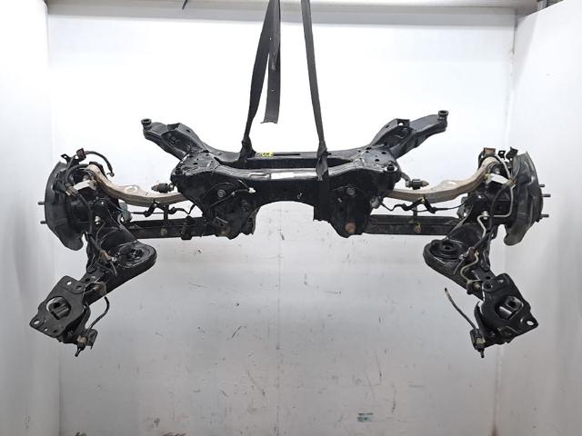 Viga de suspensão traseira (plataforma veicular) 554011YA0B NISSAN
