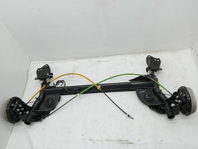 Viga de suspensão traseira (plataforma veicular) 555016298R RENAULT