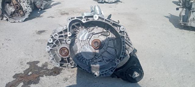 Caixa de Mudança montada (caixa mecânica de velocidades) 55561696 OPEL