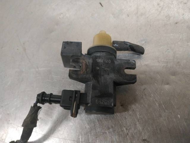Convertidor de pressão (solenoide) de supercompressão 55563532 OPEL