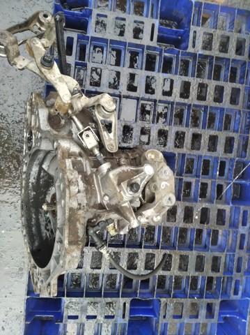 Caixa de Mudança montada (caixa mecânica de velocidades) 55565178 OPEL
