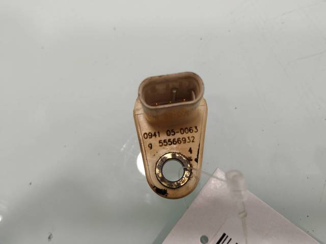 Sensor de posição da árvore distribuidora 55566932 OPEL