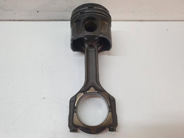 Biela de pistão de motor 55568466 OPEL