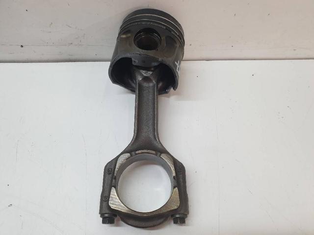 Biela de pistão de motor 55568466 OPEL