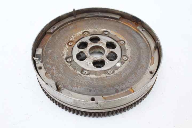 Volante de motor 55573985 OPEL