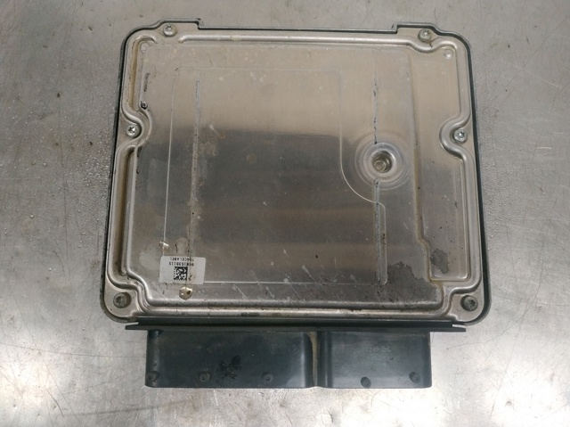 Módulo de direção (Centralina eletrônica) de motor 55574903 OPEL
