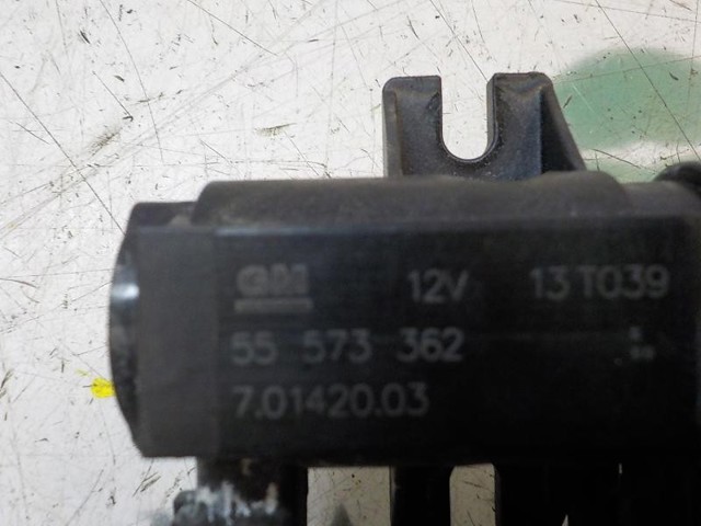 55575611 Opel