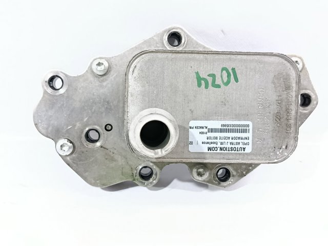 Radiador de óleo 55599943 OPEL