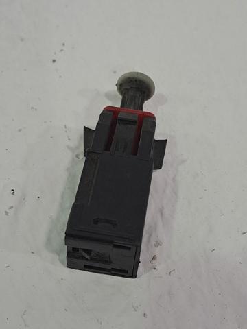 Sensor de ativação do sinal de parada 55701395 OPEL