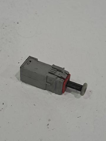 Sensor de ativação de embraiagem 55701396 OPEL