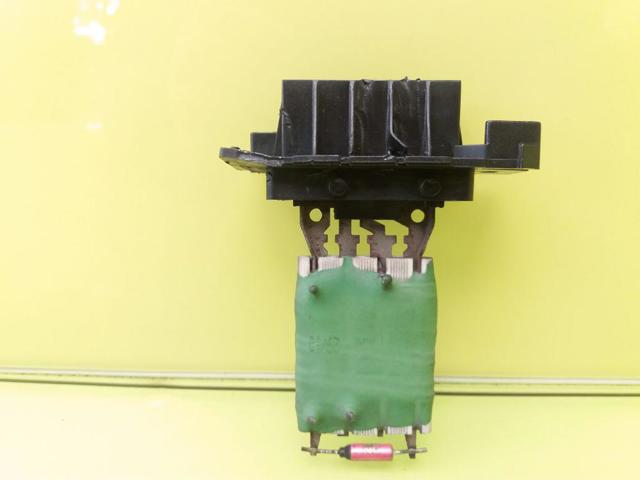 Resistor (resistência) de ventilador de forno (de aquecedor de salão) 55702407 FIAT