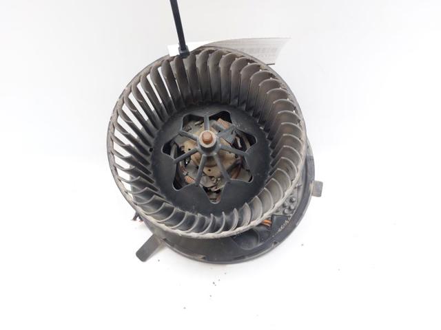 561820015A VAG
