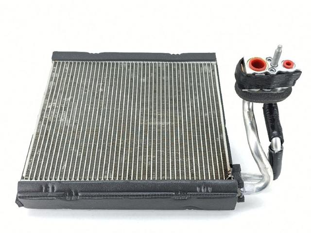 Radiador de forno (de aquecedor) para Ford Kuga DFK