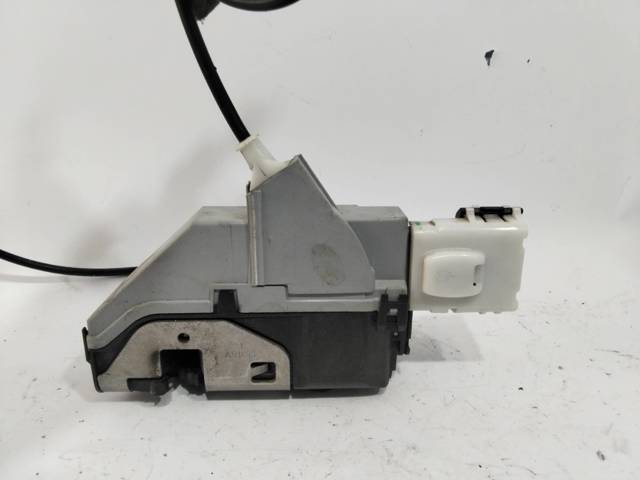 Fecho da porta traseira esquerda 567165 PEUGEOT