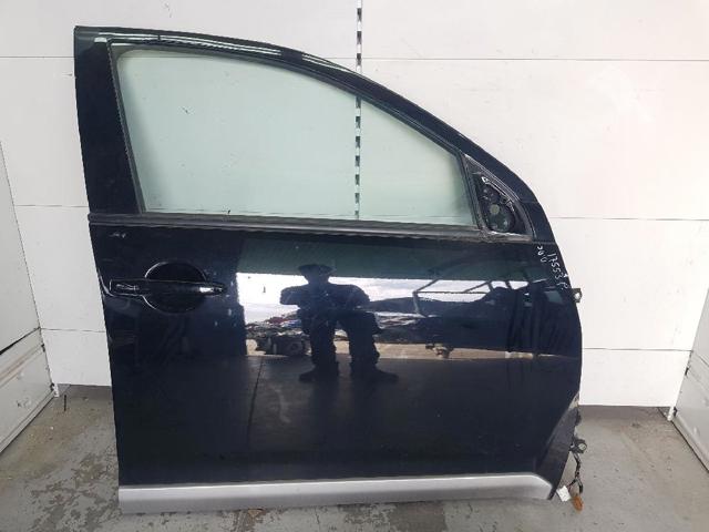Porta dianteira direita 5700B396 MITSUBISHI
