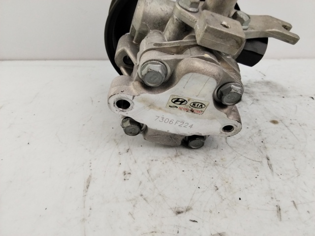 571002E200 Hyundai/Kia
