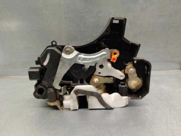 5715A136 Mitsubishi