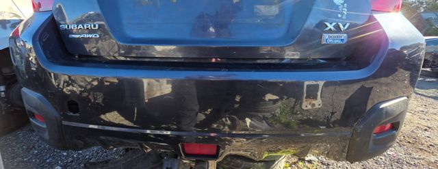 Pára-choque traseiro 57704FJ040 SUBARU