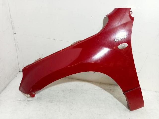 Pára-lama dianteiro esquerdo 5771065J10000 SUZUKI