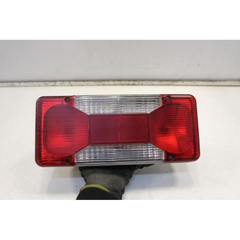 Lanterna traseira direita 5801631433 IVECO