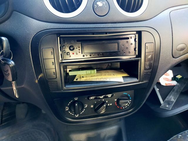5802Y4 Peugeot/Citroen