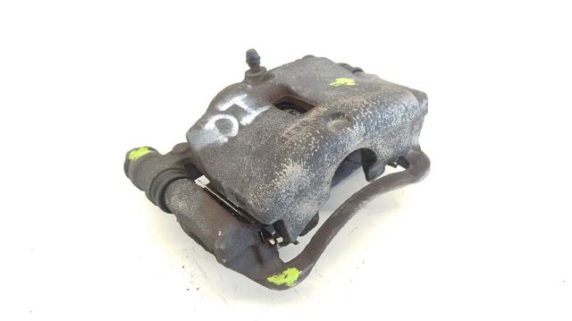 Suporte do freio dianteiro esquerdo 5811007500 HYUNDAI