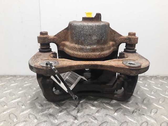 Suporte do freio dianteiro esquerdo 581102S700 HYUNDAI
