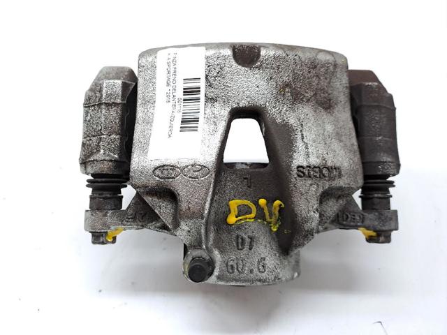 Suporte do freio dianteiro esquerdo 58110D7500 HYUNDAI