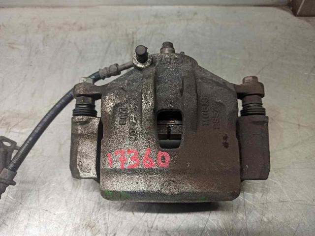 Suporte do freio traseiro direito 581301K000 HYUNDAI