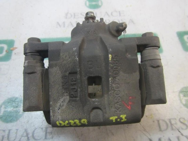 Suporte do freio traseiro esquerdo 582103E000 HYUNDAI