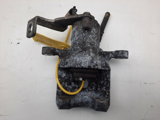 Suporte do freio traseiro direito 58311A6A30 HYUNDAI