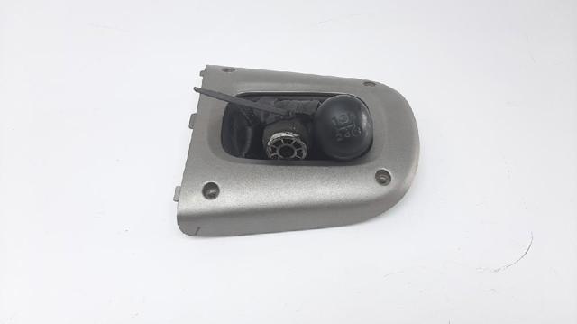 5882142010 Toyota