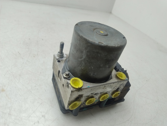 589204D000 Hyundai/Kia