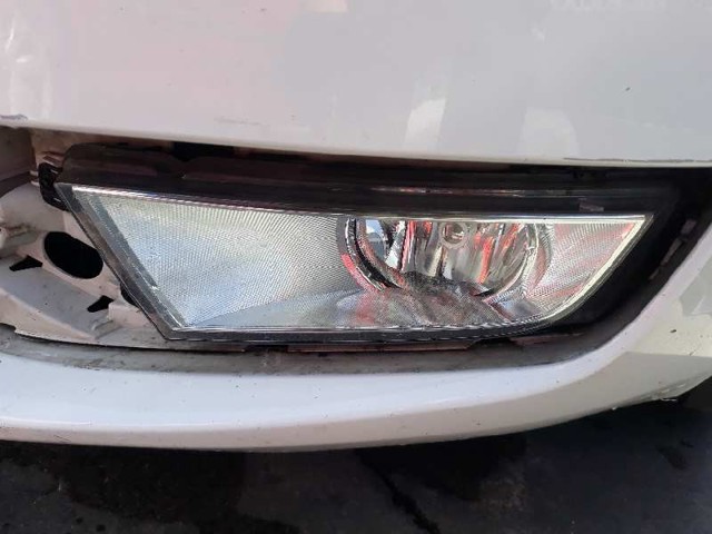 Luzes de nevoeiro esquerdas 5E0941701 VAG