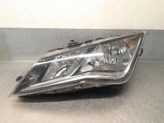Luz esquerda 5F1941005B VAG
