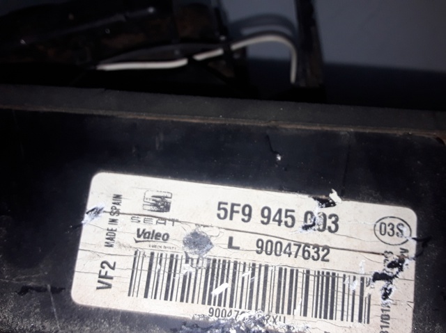 Lanterna traseira esquerda interna 5F9945093 VAG
