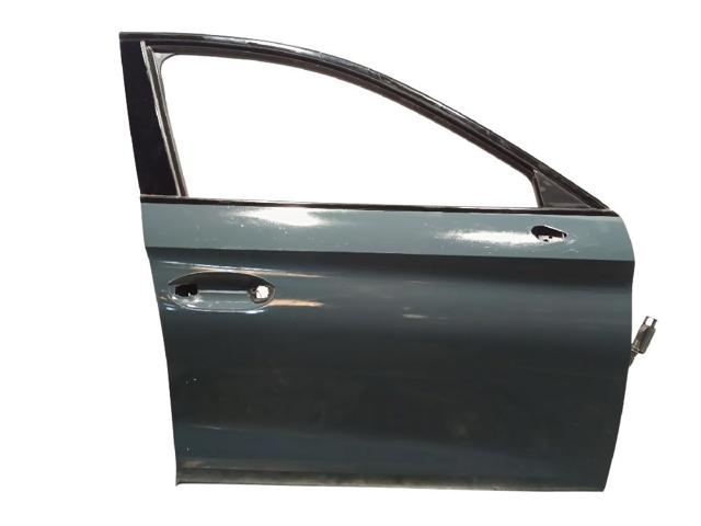 Porta dianteira direita 5FA831052B VAG