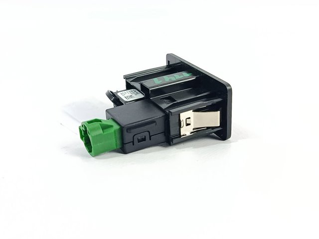 Concentrador USB 5G0035222E VAG