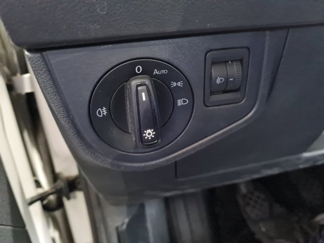 Comutador das luzes no "painel de instrumentos" 5G0941431BE VAG
