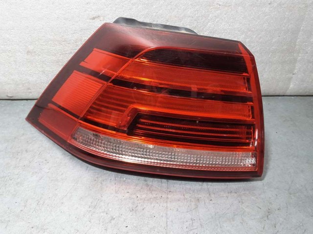 Lanterna traseira esquerda externa 5G0945095Q VAG