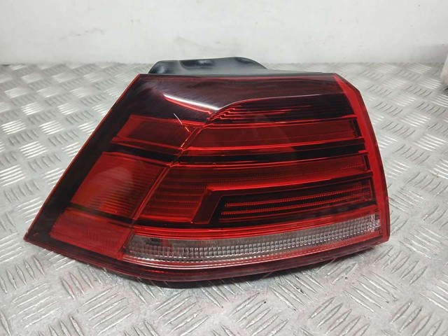Lanterna traseira esquerda externa 5G0945095Q VAG
