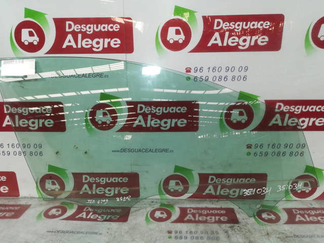 Vidro da porta dianteira direita 5G4845202B VAG
