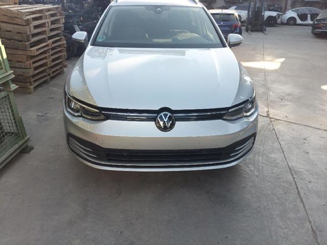 Volkswagen Golf VIII carrinha comprar em Portugal